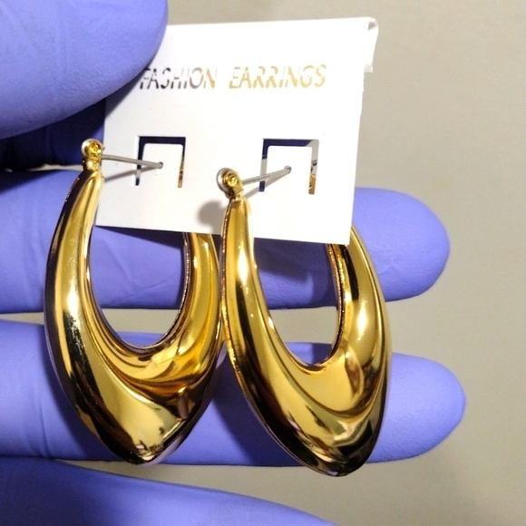 Women's Polished Gold tones, Oval Shape Designed Hoop Drop Earrings, 1.6-inch #5 - Picture 1 of 5